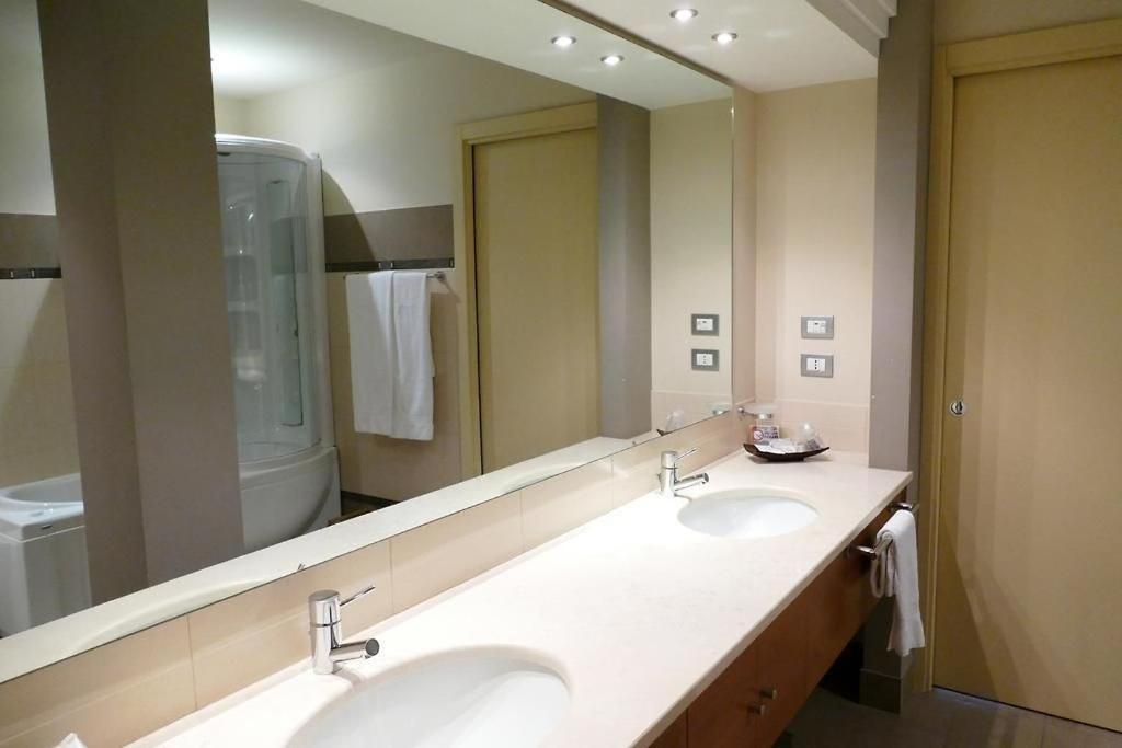 Stella Charming & Luxury Rooms Конверсано Екстер'єр фото